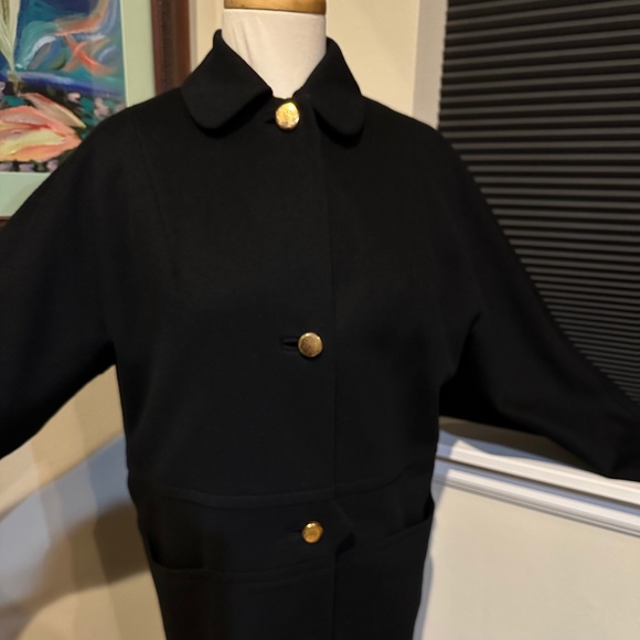 Blk  Fine Wool Vintage 1960s  Mod Style Black Coat w/ Beautiful Gold Buttons - Picture 3 of 16